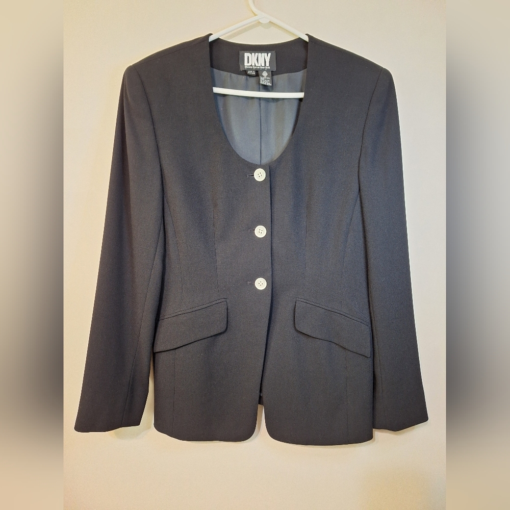 Vintage 90s DKNY Donna Karen collarless black wool blazer jacket